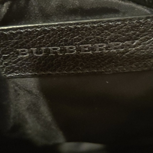 Authentic Burberry diaper bag. - Picture 8 of 11